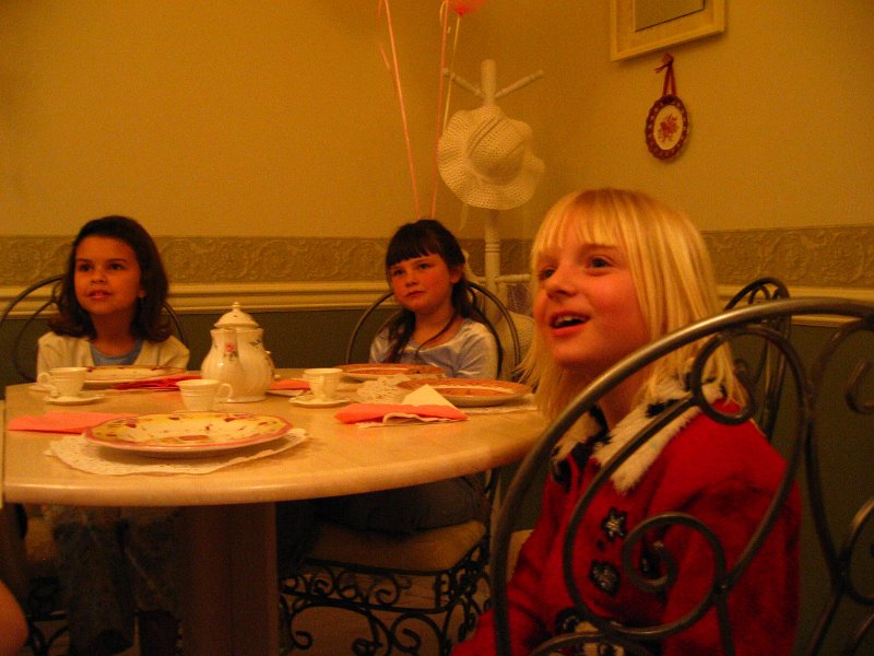 20040320 Caitlin Birthday 25.JPG